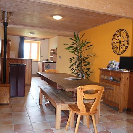 Gite Le Corral Cheminas Bagian luar foto