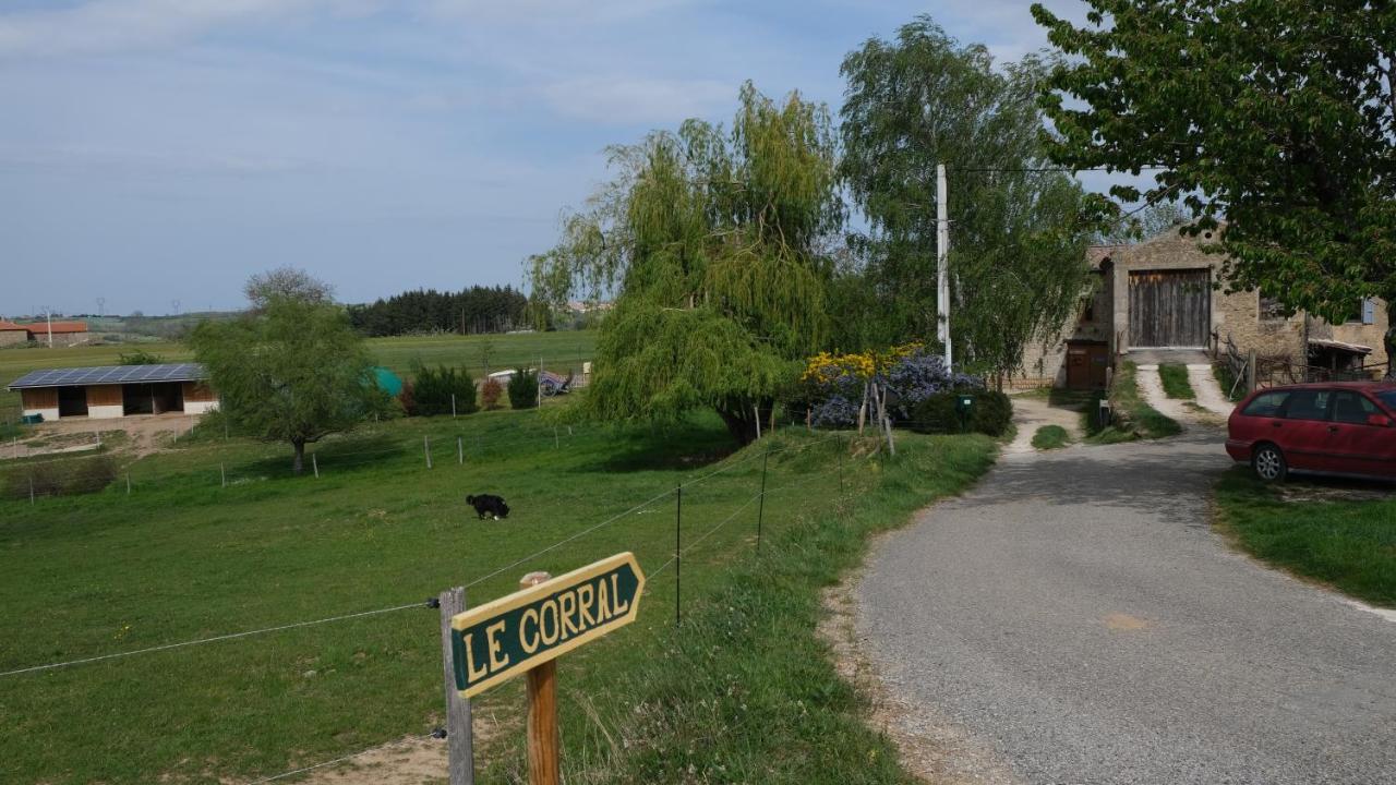 Gite Le Corral Cheminas Bagian luar foto