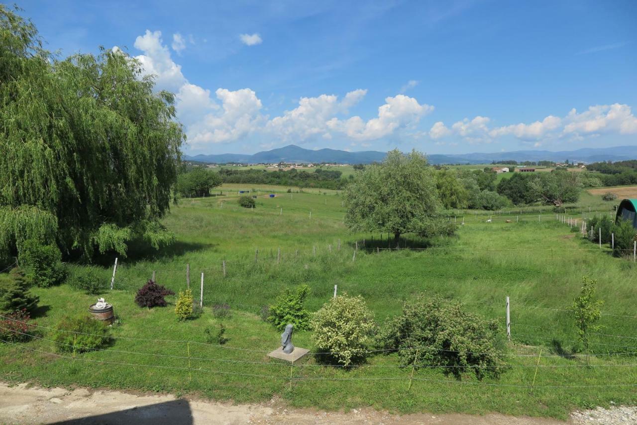 Gite Le Corral Cheminas Bagian luar foto